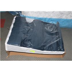 ELEVATING PILLOW WEDGE