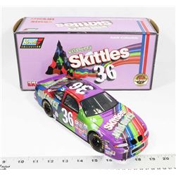 ERNIE IRVAN SKITTLES LIMITED EDITION 1:18 REVELL