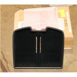 NEW GMC YUKON FRONT CONSOLE ORGANIZER