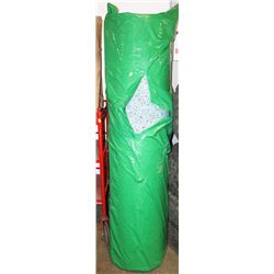LARGE ROLL OF CARPET UNDERLAY