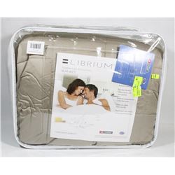 TEMPERATURE REGULATING BLANKET KING SIZE