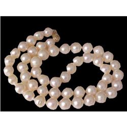 17" Round White Freshwater Pearl 14kt Gold Necklace