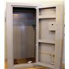 Image 2 : Sturdy Safe