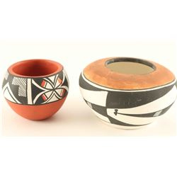 Lot of 2 Indian Pottery Items