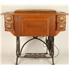 Image 1 : Antique Sewing Machine