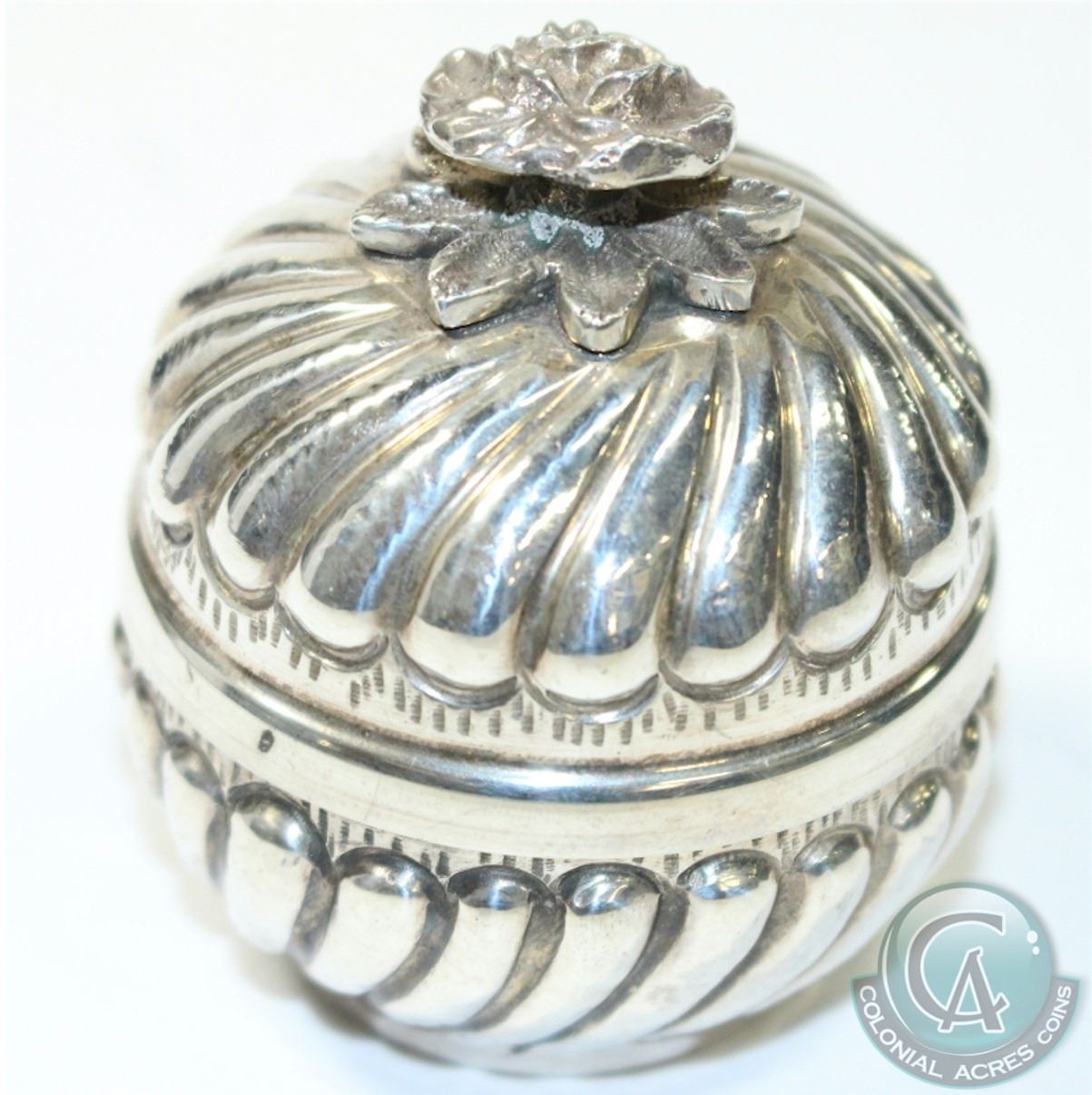 Vintage 900 Silver Spice/Snuff Box with Floral Finial. This beautiful ...
