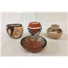 Image 2 : Group of Pueblo Mini Pots