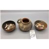 Image 11 : Group of 3 Prehistoric Pots