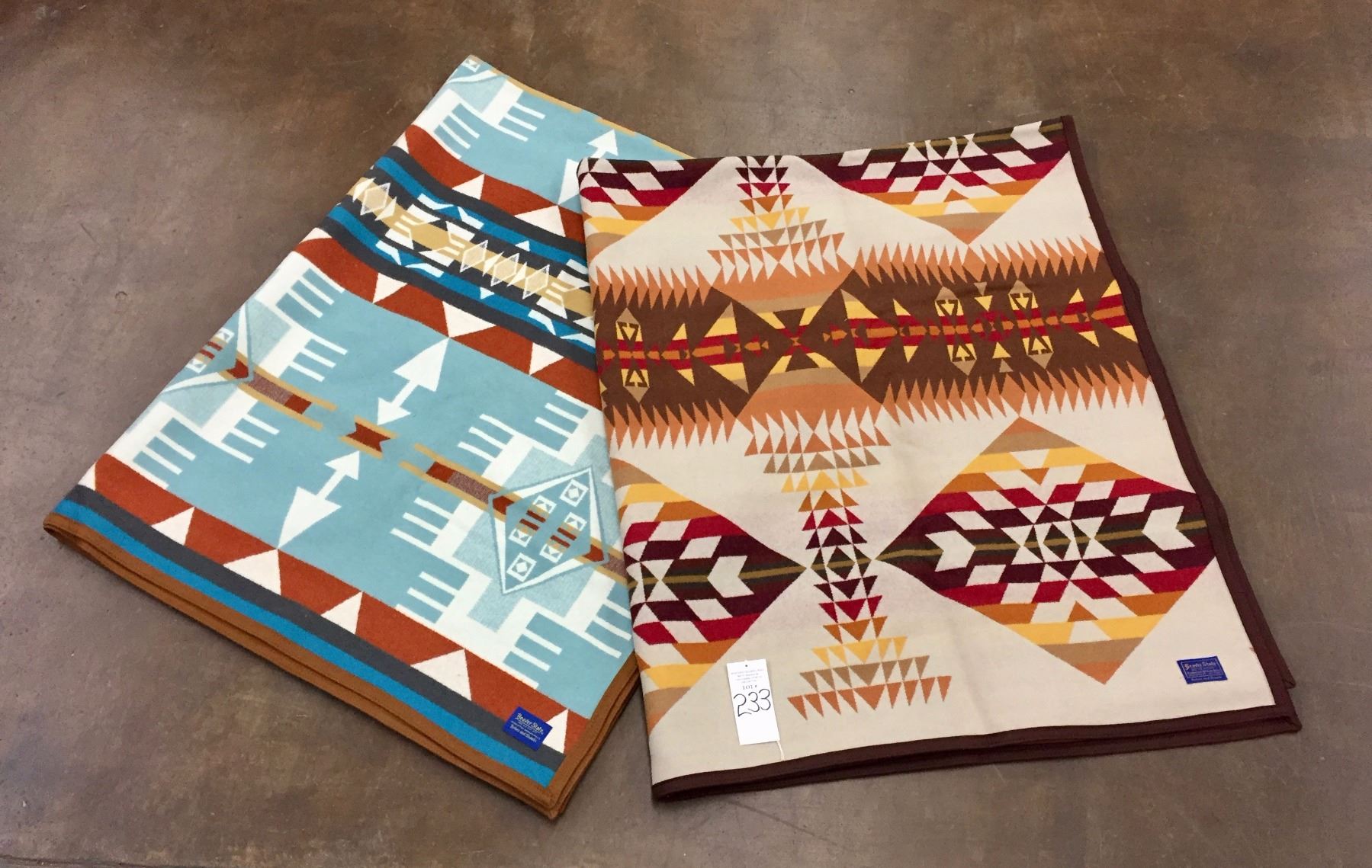 Pair of LikeNew Pendleton Blankets Western Trading Post
