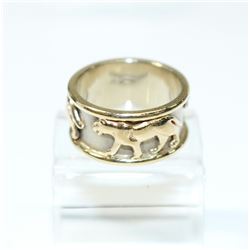 14K Yellow Gold Leopard Ring- Size 7 1/2.  8.54 grams.