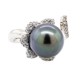 18KT White Gold 0.46 ctw Diamond and Tahitian Pearl Ring