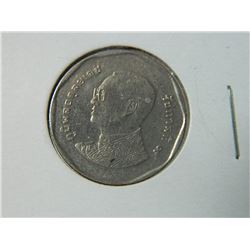 COIN - THAILAND - 5 BAHT - 2001
