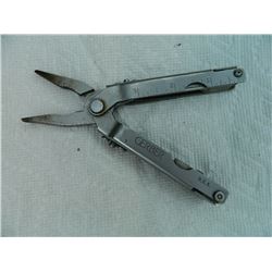 TOOL - FOLDING MULTI TOOL - GERBER