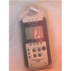 HANDY RECORDER - ZOOM HN4 - WITH CASE - FROM STORAGE LOCKER - RETAIL ESTIMATE $300