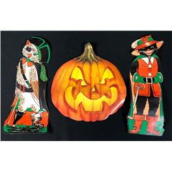 31 (Rob Zombie 2016) - Halloween Decorations from Gas Station - Lot A Pirate Owl Etc