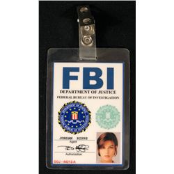 Momentum (2003) - Teri Hatcher FBI Badge