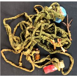 Dungeons & Dragons (2000) - Rope/Magic Props Lot