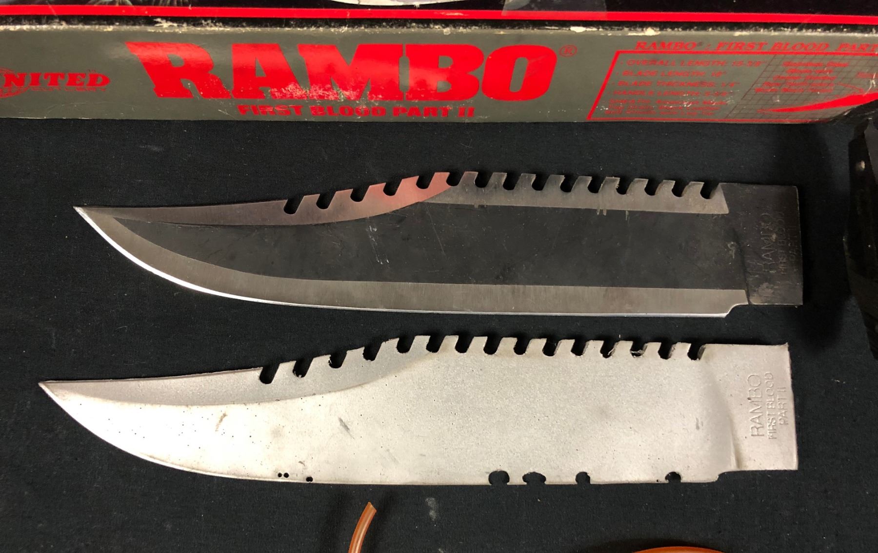 Hot Shot Rambo Hot Shots! Part Deux (1993) - Charlie Sheen Rambo Knife Set