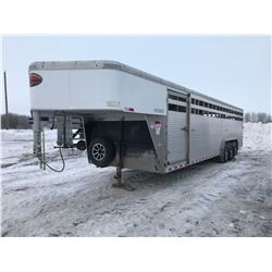 2018 Sundowner Aluminum cattle trailer, 30' x 8' wide x 6 1/2' tall, tri axle, good rubber, 3 compar