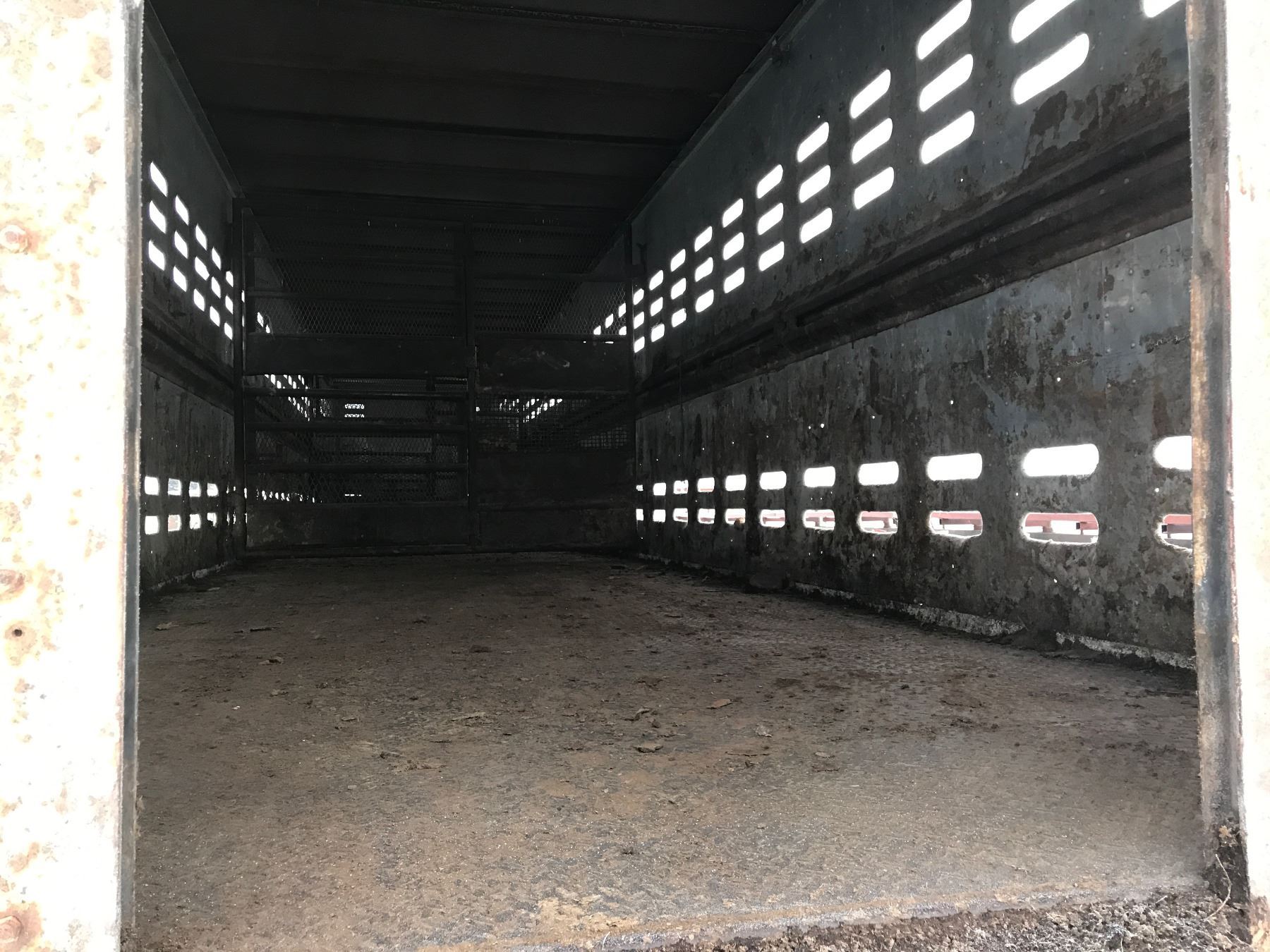 1968 Fruehauf Aluminum Cattle liner. Single deck, Saftied, good rubber