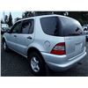 Image 4 : B2 --  2000 Mercedes-Benz ML320 , Silver , 315350  KM's
