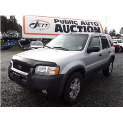 B3 --  2002 FORD ESCAPE XLT  , Silver , 291661  KM's