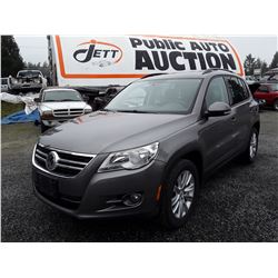 H2 --  2011 VW TIGUAN S , Grey , 166516  KM's
