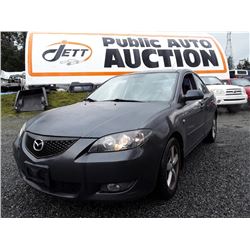 I4 --  2005 Mazda 3 , Grey , 199612  KM's