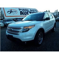 K1 --  2013 FORD ESCAPE XLT , White , 117366  KM's