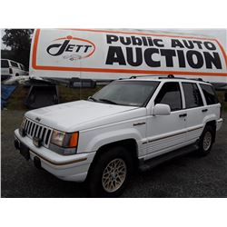 A1 --  1994 JEEP GRAND CHEROKEE , White , 196400  KM', No Reserve
