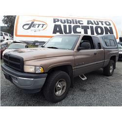 G2 --  2000 DODGE RAM 1500 EXT CAB , Brown , 193006  KM's