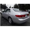 Image 4 : B5 --  2005 HONDA ACCORD EX , Silver , 218043  KM's