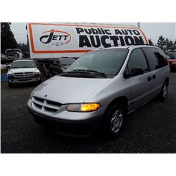 A8 --  2000 DODGE CARAVAN , Silver , 242487  KM's