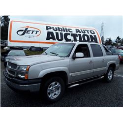 F5 --  2005 CHEVROLET AVALANCHE , Grey , 335381  KM's