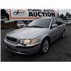 Image 1 : B3 --  2002 VOLVO V40 , Silver , 162723  KM's