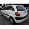 Image 4 : D3  --  2008 KIA RIO 5 , White , 163250  KM's