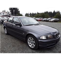 D6 --  2000 BMW 328I , Grey , 193131  KM's