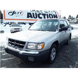 M5 --  1999 SUBARU FORESTER L  , Silver , 266772  KM's