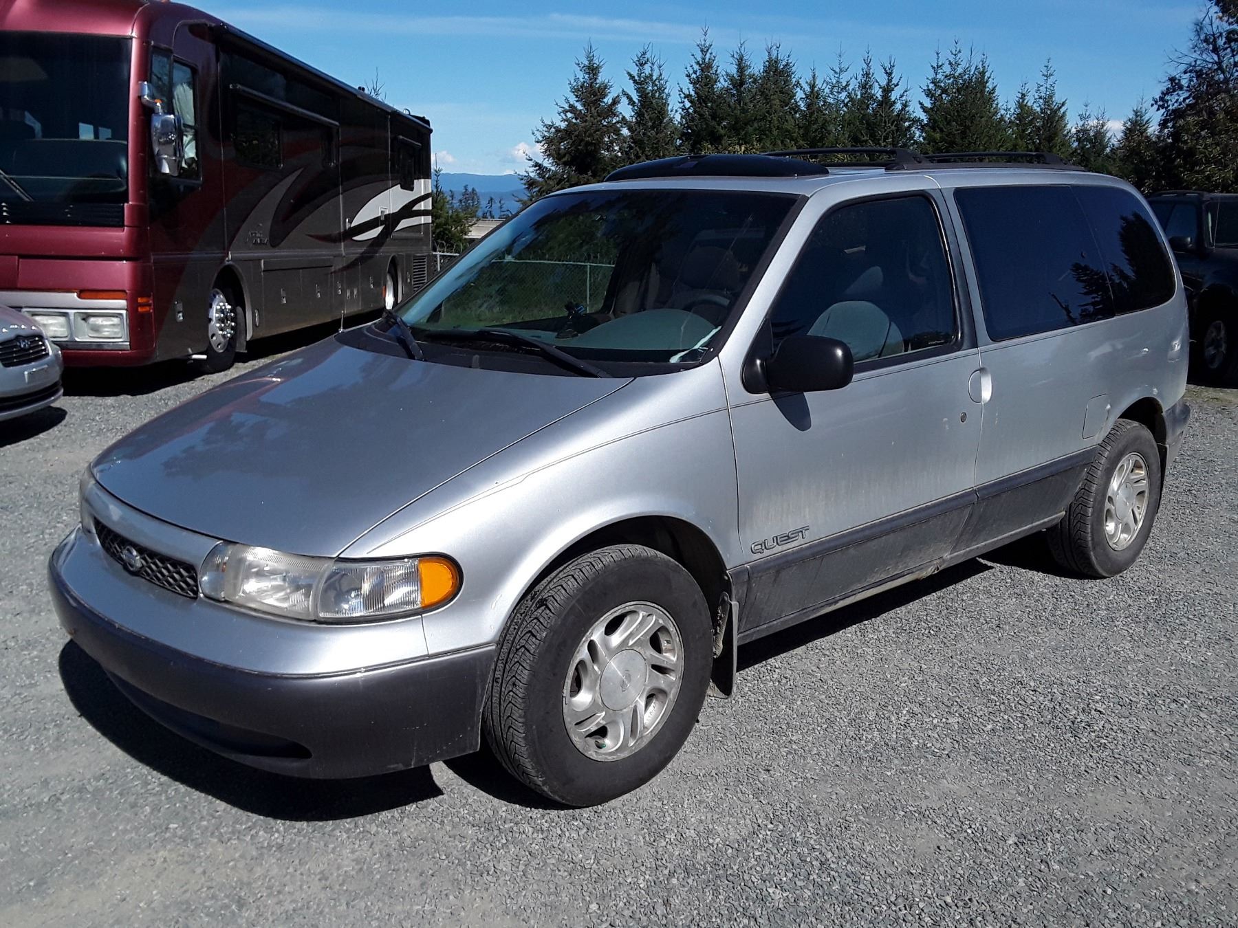 F5 -- 1997 NISSAN QUEST XE , Grey , 295212 KM's