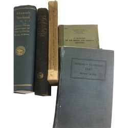 Mineral and Geology Books (5)  (86655)