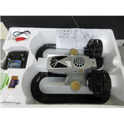 Radio Controlled HoverCraft / looks new in the box / untested