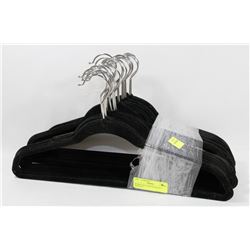 BUNDLE OF 25 BLACK VELVET NON-SLIP