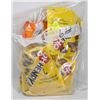 Image 1 : BAG OF ASSORTED CHOCOLATE TREATS