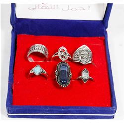 LOT OF 6 LADIES RINGS