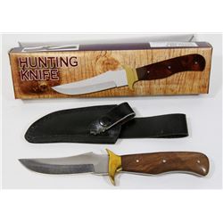 NEW 9" HUNTING KNIFE WITH SHEATH