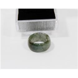 JADE RING - APPROXIMATE SIZE 8