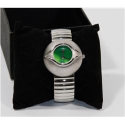 GREEN FACE EYE WATCH