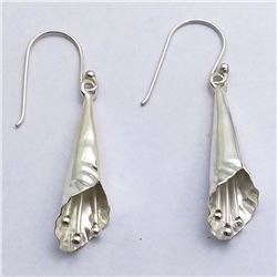 77) STERLING SILVER DANGLING EARRINGS
