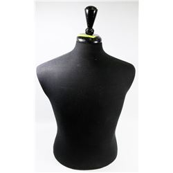 MANNEQUIN BUST FOR STORE FRONT DISPLAY