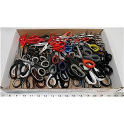 FLAT OF ASSORTED SCISSORS